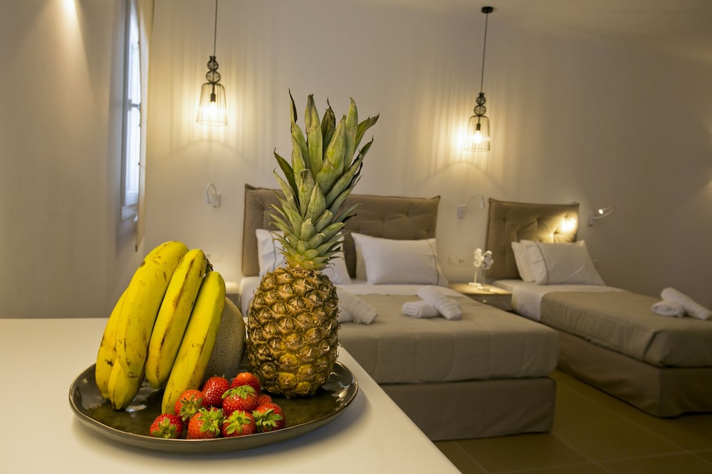Deluxe Triple Room - Photo 3
