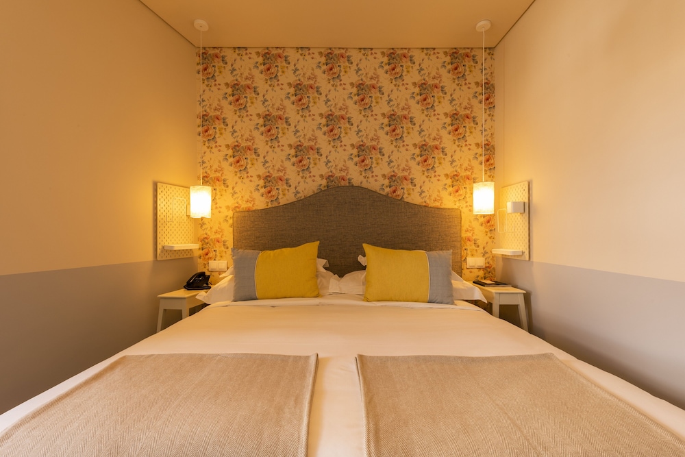 Standard Double Room (Village View)