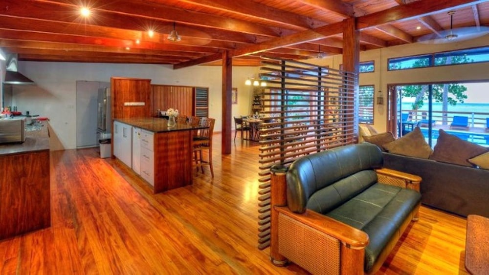 House, Multiple Beds, Beach View (BeachFront Private Villa)