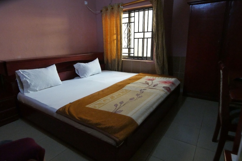 Standard Double Room photo 2