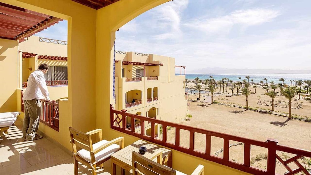 Classic Suite, Sea View photo 2