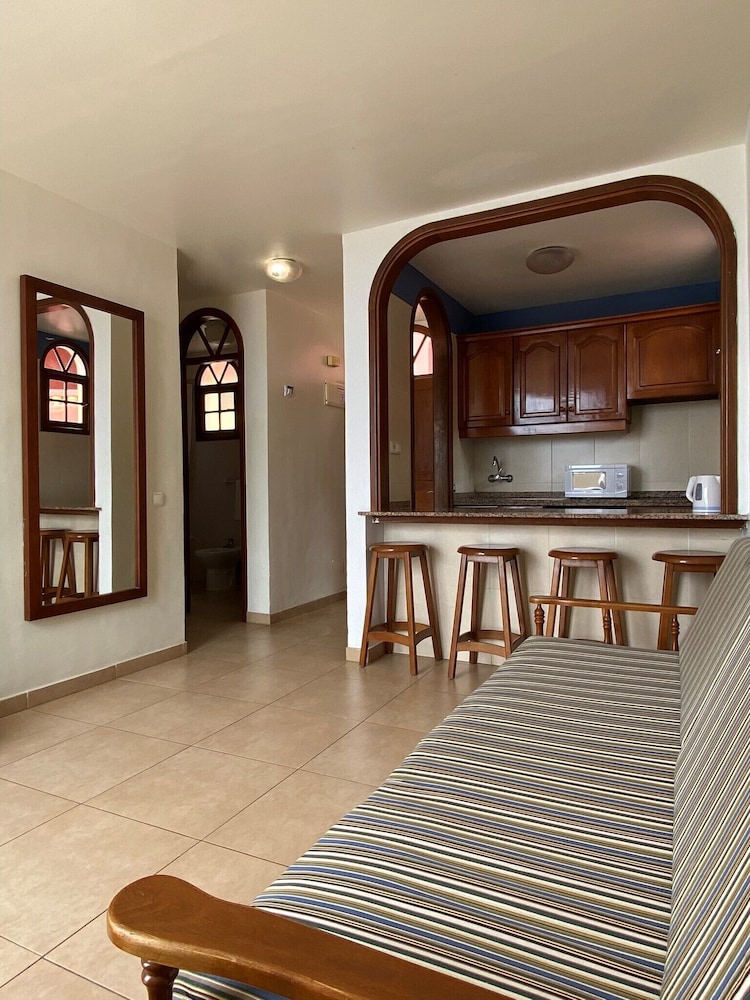 Apartment, 1 Bedroom, Resort View (2 adults and 2 children) photo 2