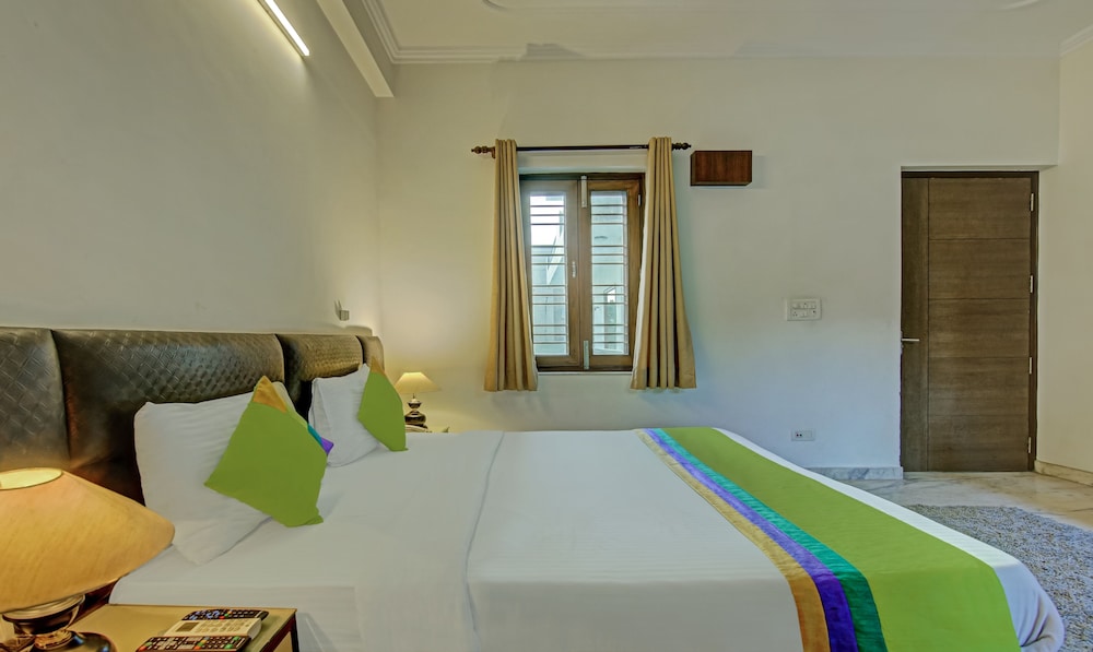 Standard Room - For Indian National Only photo 2
