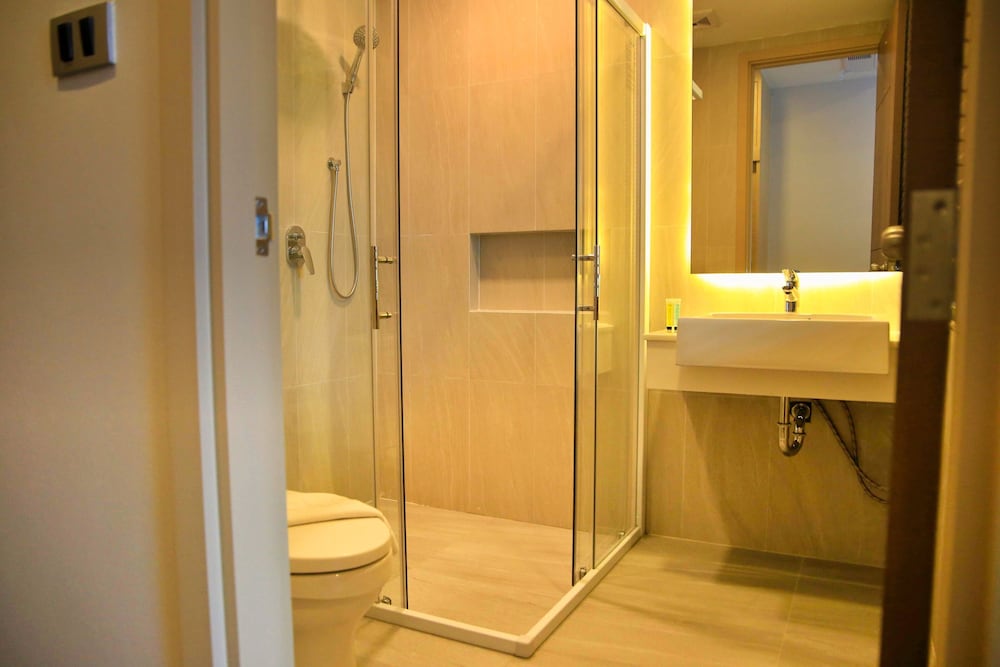 Deluxe Double or Twin Room, Pool Access - Photo 7