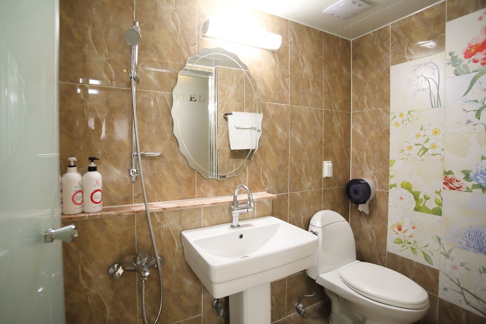 Deluxe Double Room, 1 Queen Bed — the supplier's photographs — photo 5