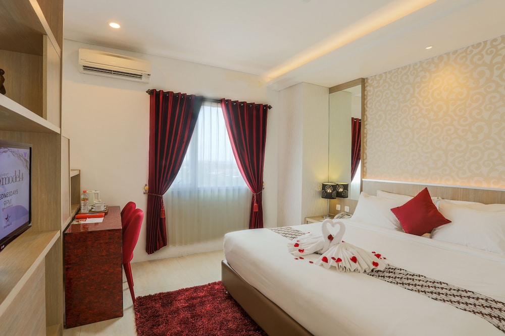 Executive Room photo 2