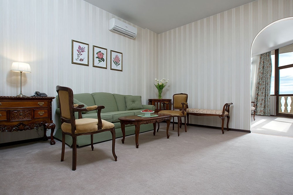 Suite, Balcony, Sea View (For 4 people) photo 2