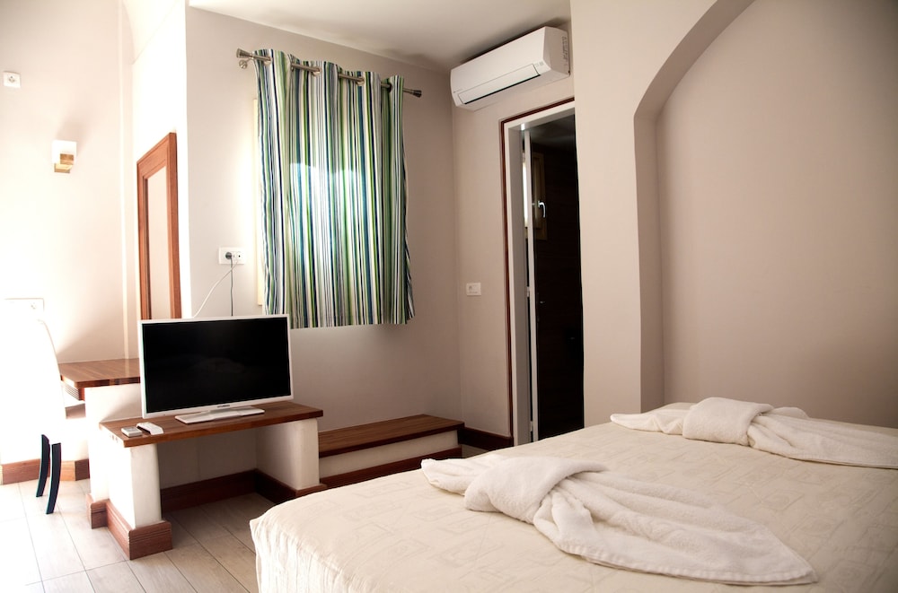 Superior Room - Photo 3