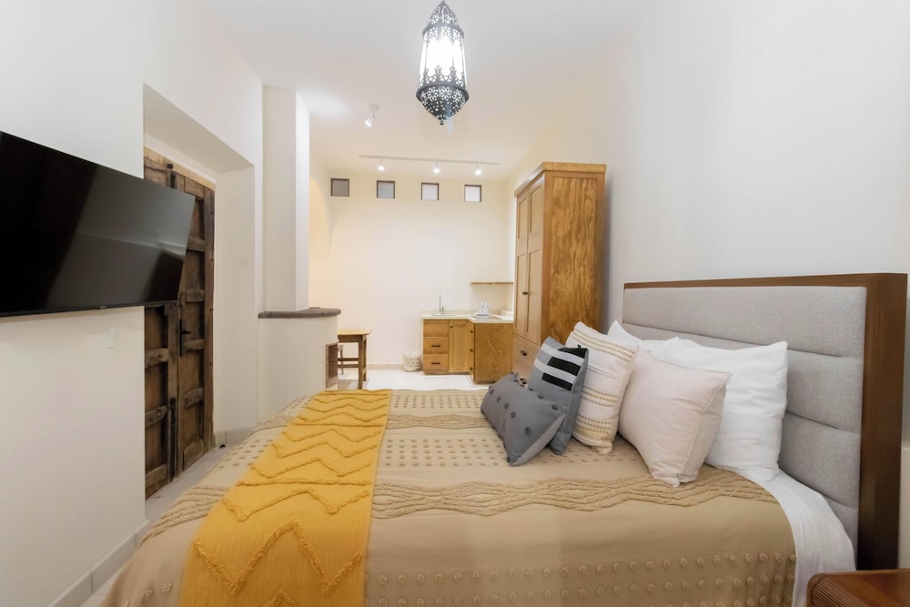 Superior Studio Suite