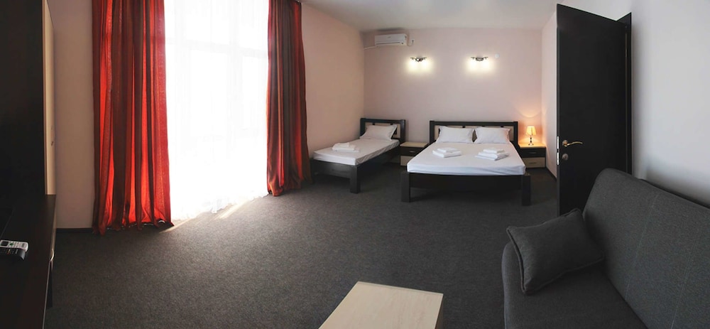 Standard Triple Room, Sea View photo 1