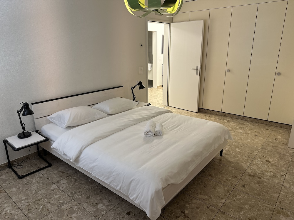 Family Apartment photo 2