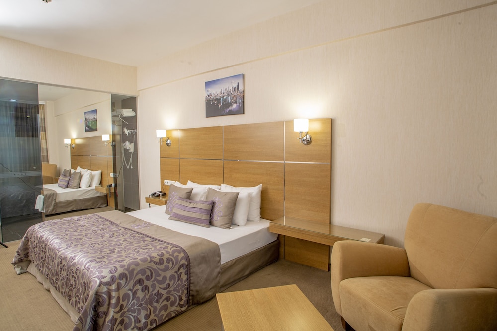 Deluxe Room, 1 Double Bed photo 1