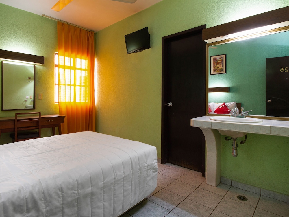 Standard Room, 1 Double Bed - Photo 4