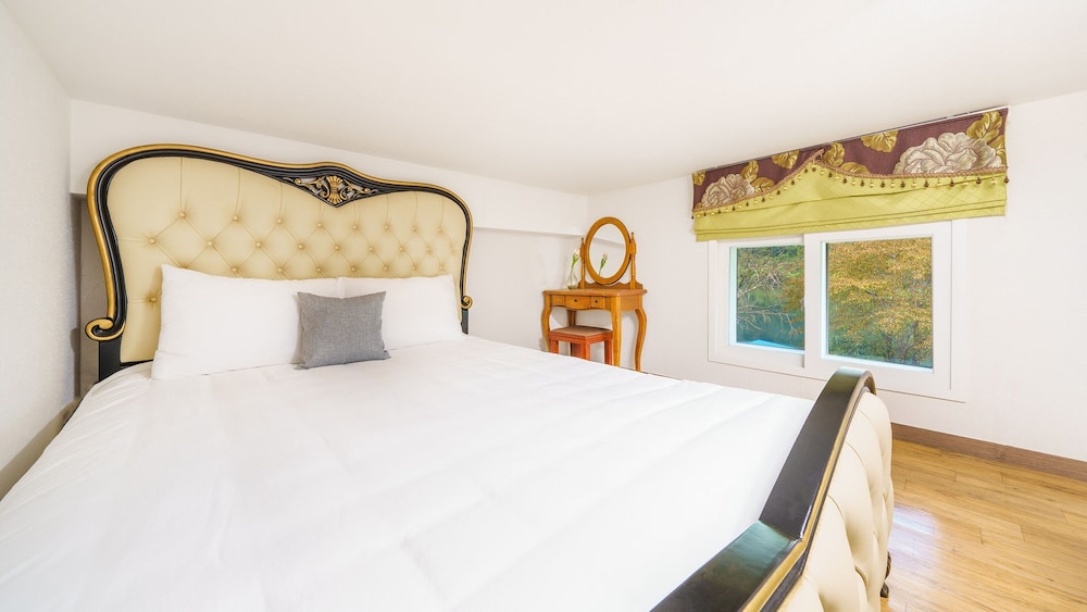 Basic Room, 1 Bedroom (Eunbit(river view)) - Photo 5