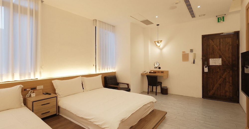 Quadruple Room photo 3