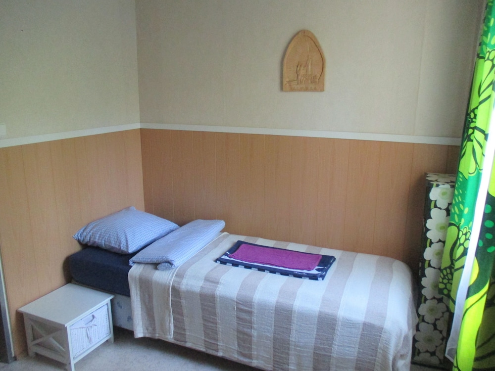 Basic Apartment, 3 Bedrooms photo 1