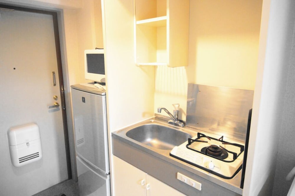 Apartment photo 2