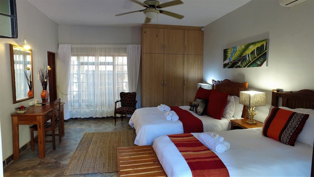 Standard Self-catering Unit photo 3