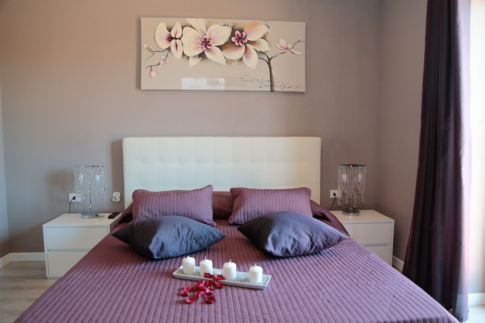 Deluxe Double Room, Terrace, City View photo 3
