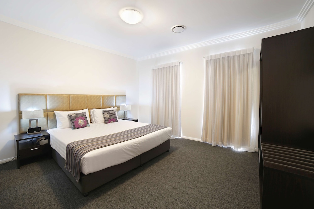 Room, Multiple Beds (Living Room;With Sofabed) photo 3