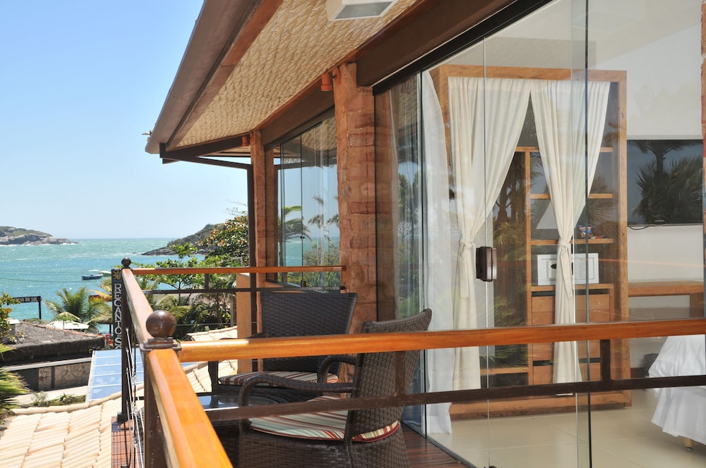 Superior Double Room, 1 King Bed, Partial Sea View - Photo 3
