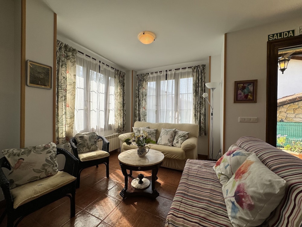 Apartamento en Chalet con jardín privado para 8 personas