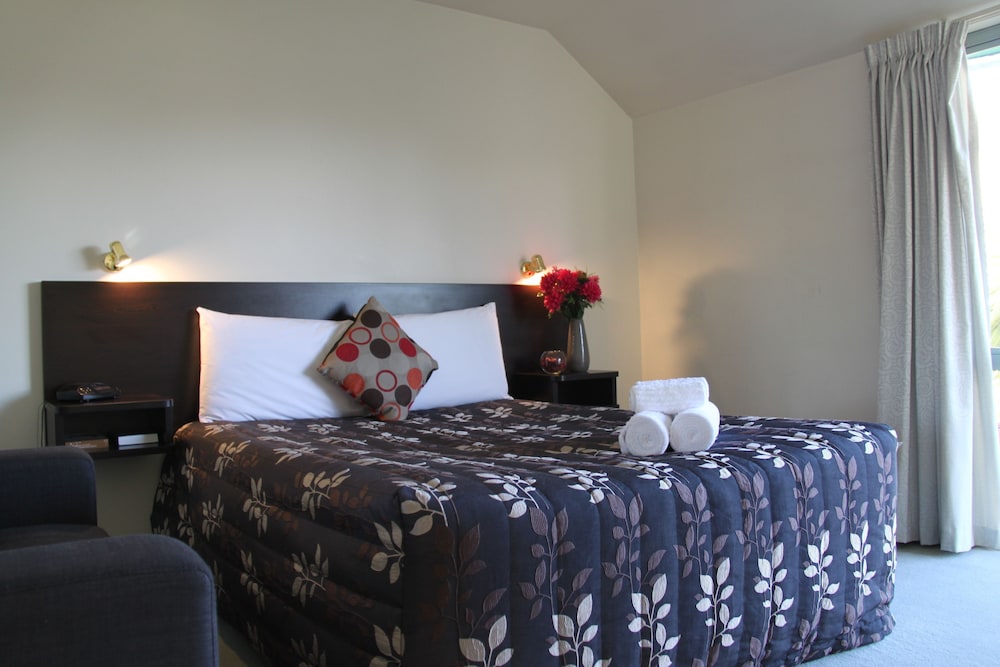 Family Room, 1 Bedroom photo 1