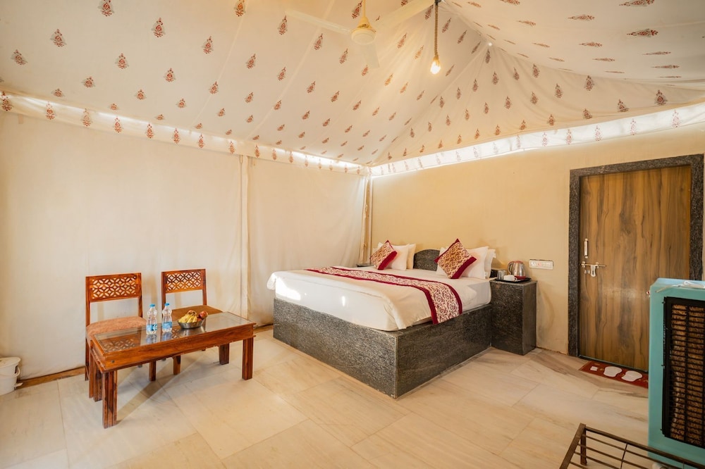 Deluxe Double Room, 1 King Bed