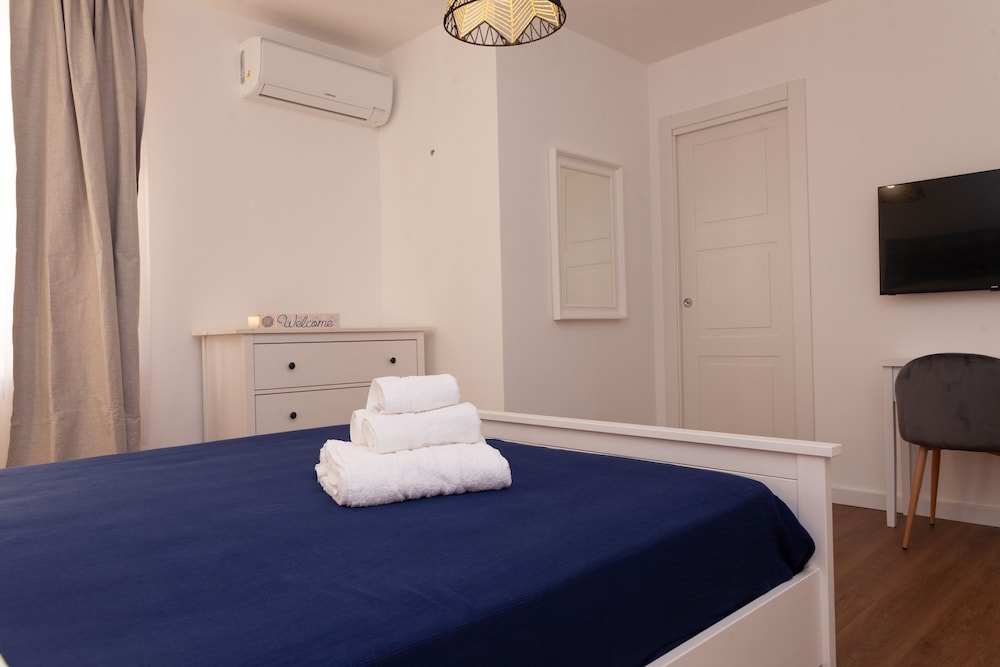 Basic Room photo 3