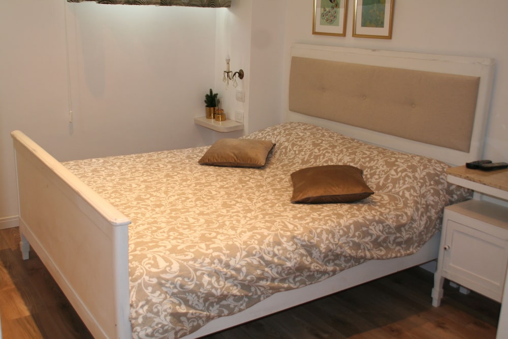 Basic Room photo 2