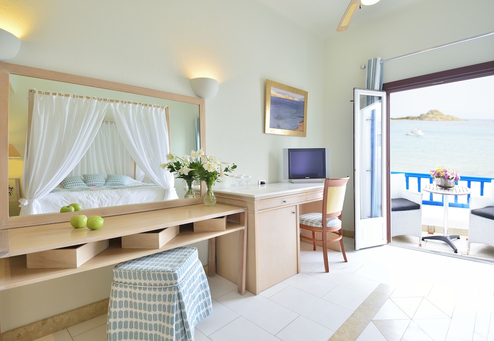 Cozy Honeymoon Suite Sea View - Photo 5