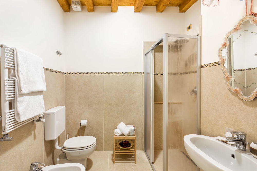 Luxury Townhome, Canal View photo 3