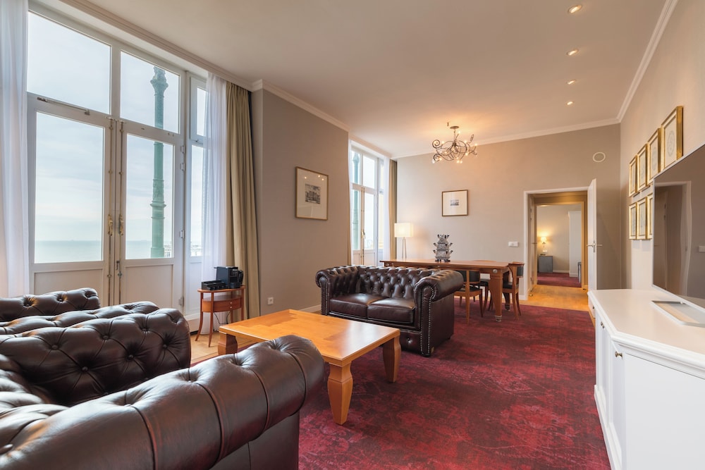 Deluxe Suite, Sea View - Photo 1