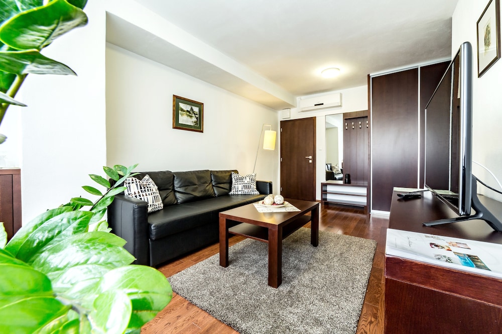 Suite (Access to Swimming Pool) photo 2