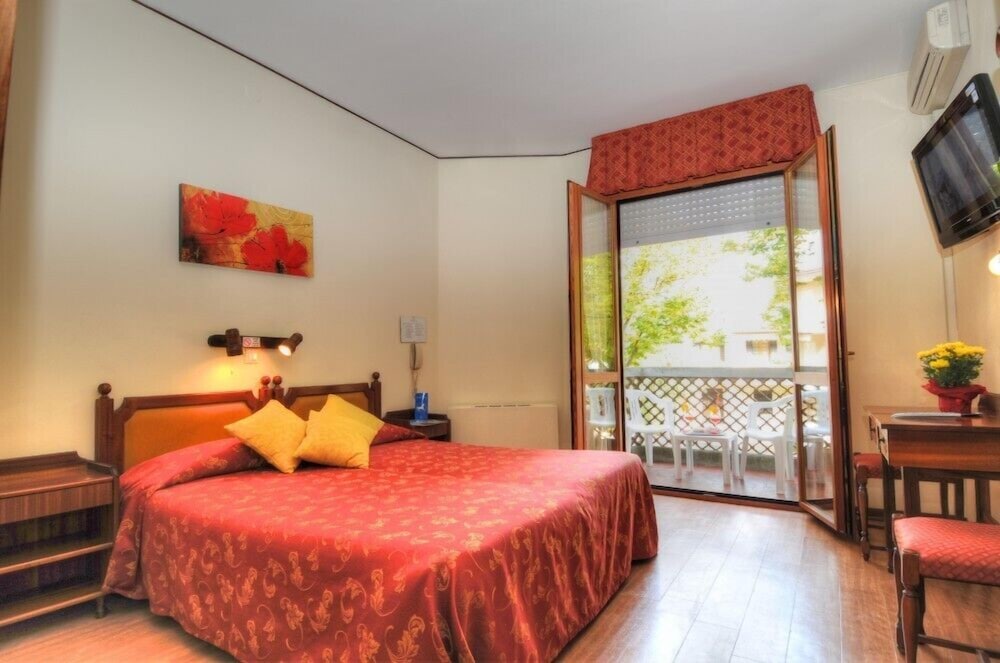 Double Room Single Use, 1 Double Bed photo 1