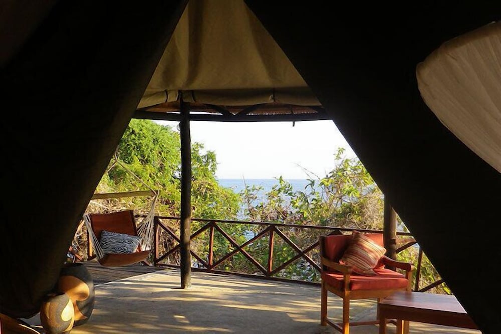 Safari Tent photo 2