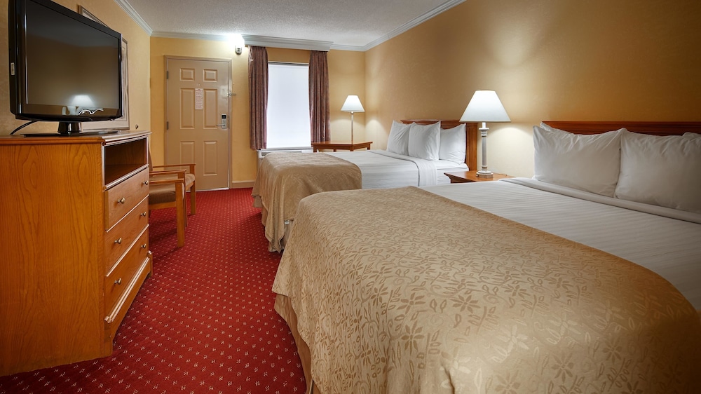 Basic Room, 2 Queen Beds