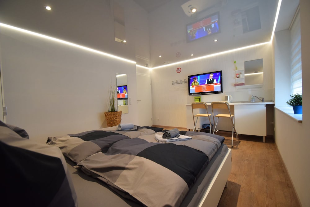 Economy Double Room photo 3