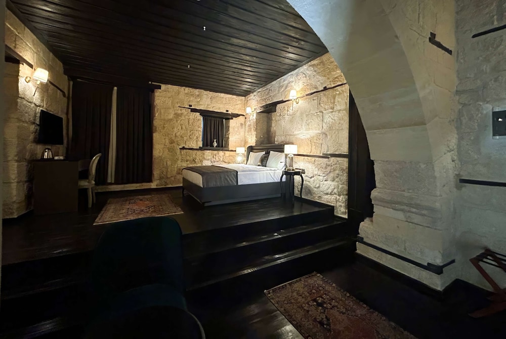 Room, 1 King Bed (Courthouse Room)