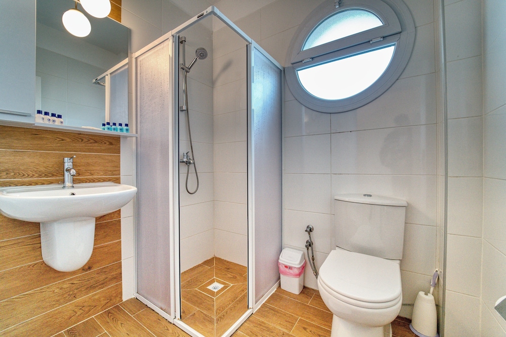 Apartment, 2 Bedrooms - Photo 7