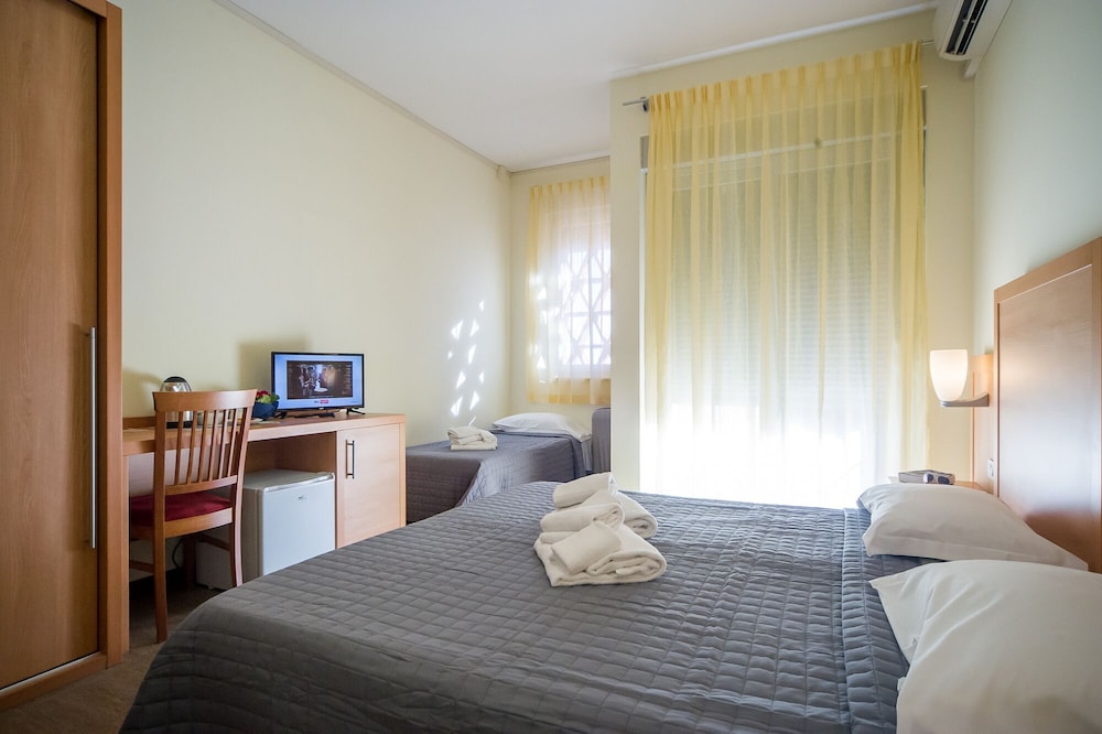 Triple Room photo 3