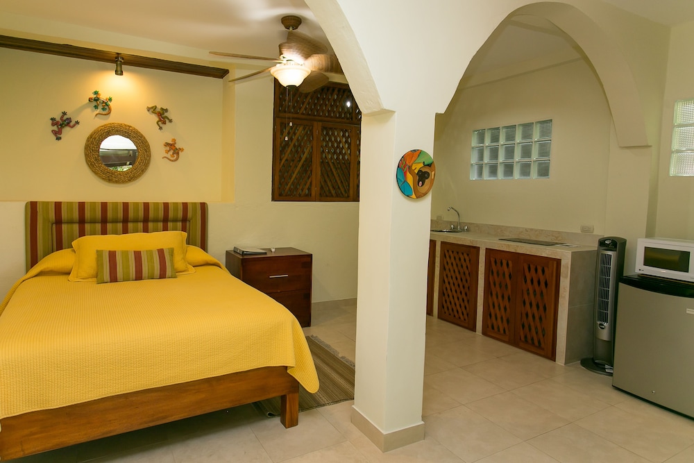 Double Room with jungle view with Balcony photo 3