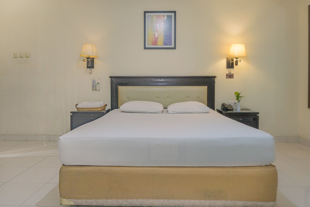 Standard Room - Photo 1