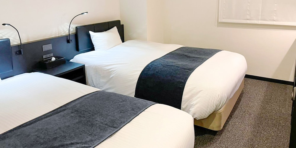 Standard Twin Room, Non Smoking photo 3