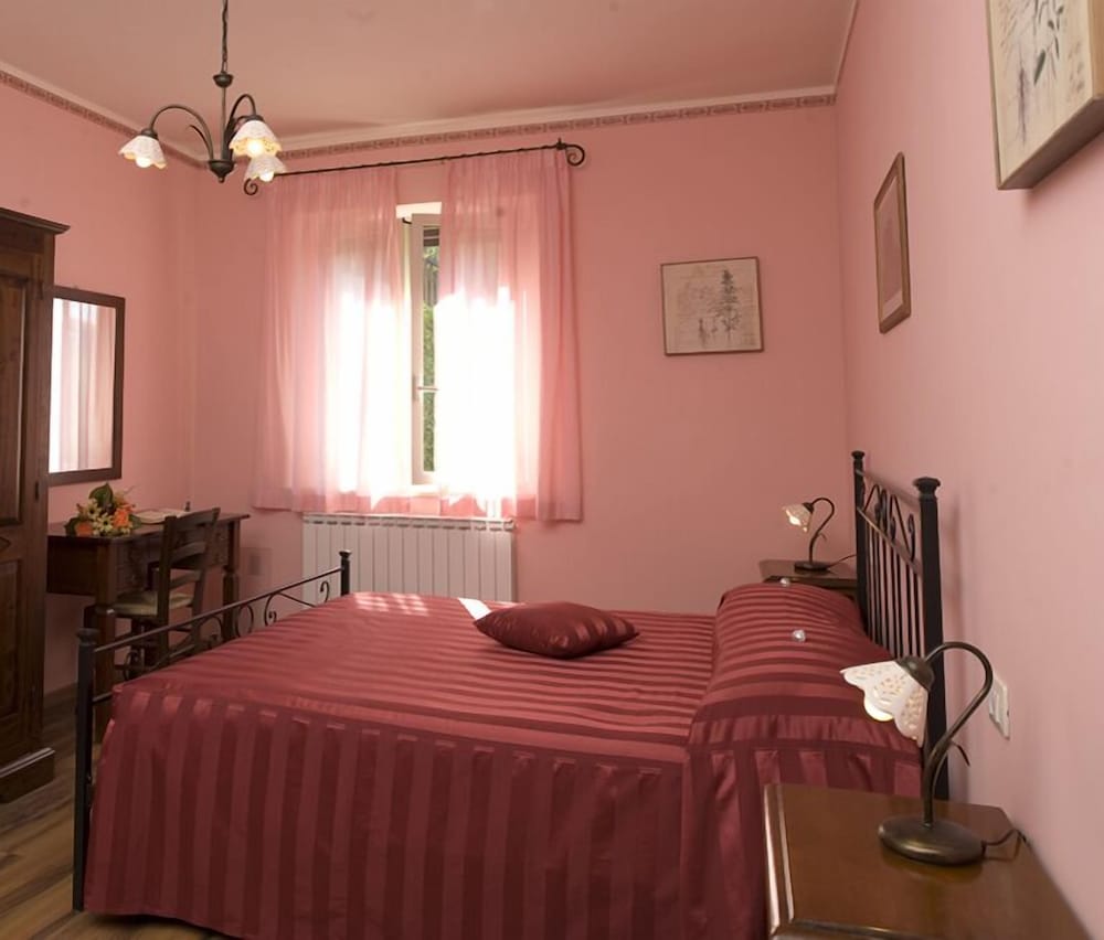 Comfort Room, 2 Bedrooms (Ciliegia) photo 2