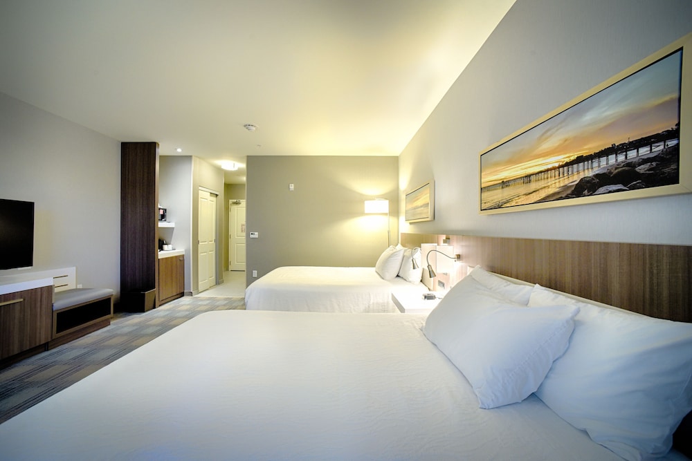 Room, 2 Queen Beds, Accessible, Non Smoking (w/ bathtub)