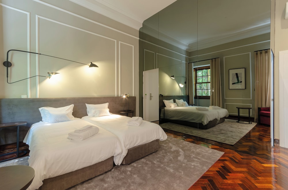Standard Double or Twin Room - Photo 3