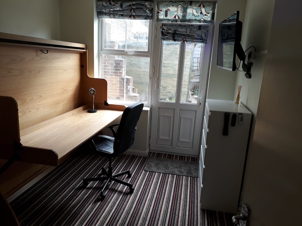 Studio, Ensuite (Double - Intrepid)