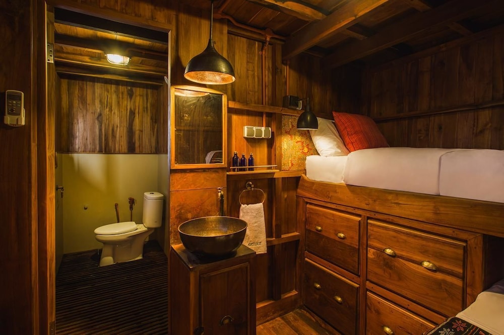 Lombok Cabinette photo 1