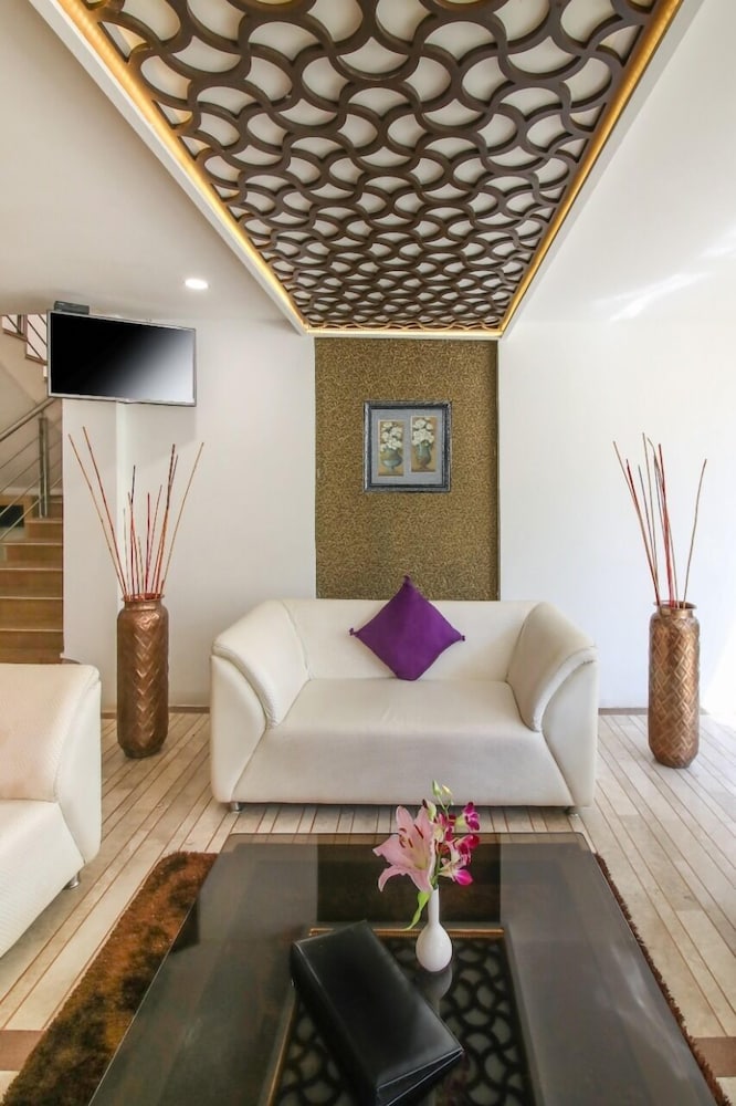 Bhagini Suite photo 1